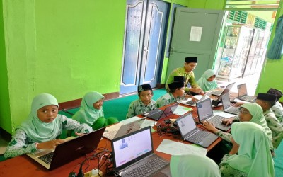 ANBK di MI Nurul Qur'an: Meningkatkan Literasi, Numerasi, dan Kemampuan Teknologi Siswa